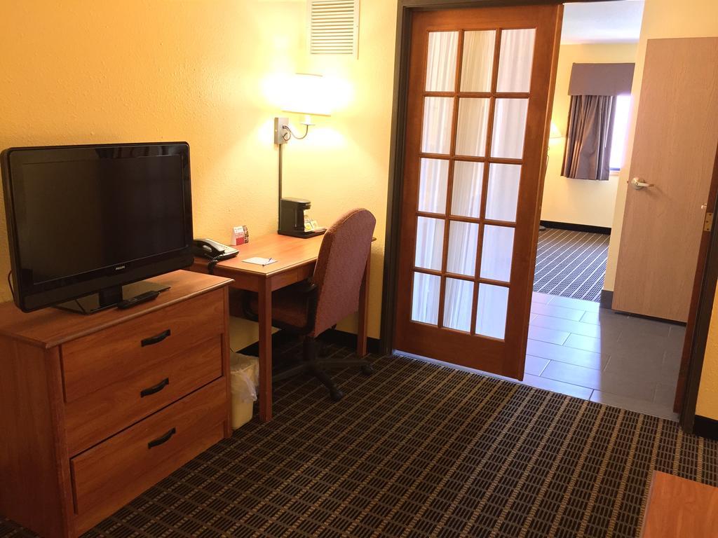 Quality Inn & Suites Harrington - Milford Luaran gambar
